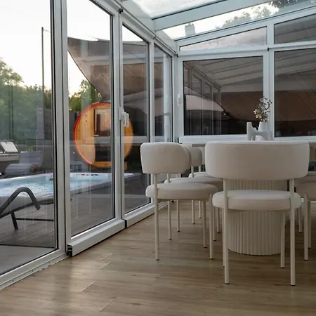 Villa Villafine - Privat, Uneinsehbar!