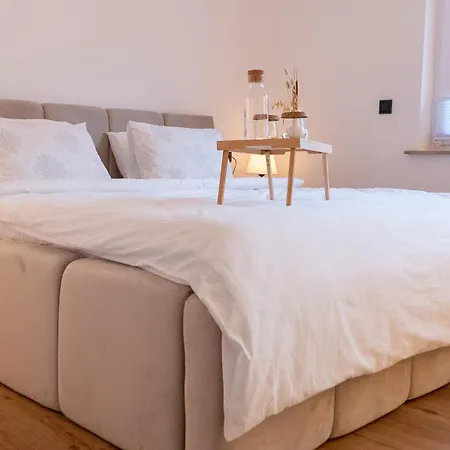 Villa Villafine - Privat, Uneinsehbar! *