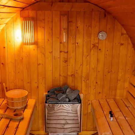 Villafine - Privat, Uneinsehbar! Βίλα