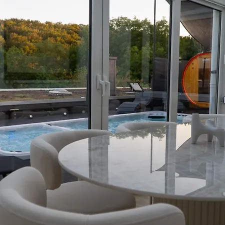 Villa Villafine - Privat, Uneinsehbar! *